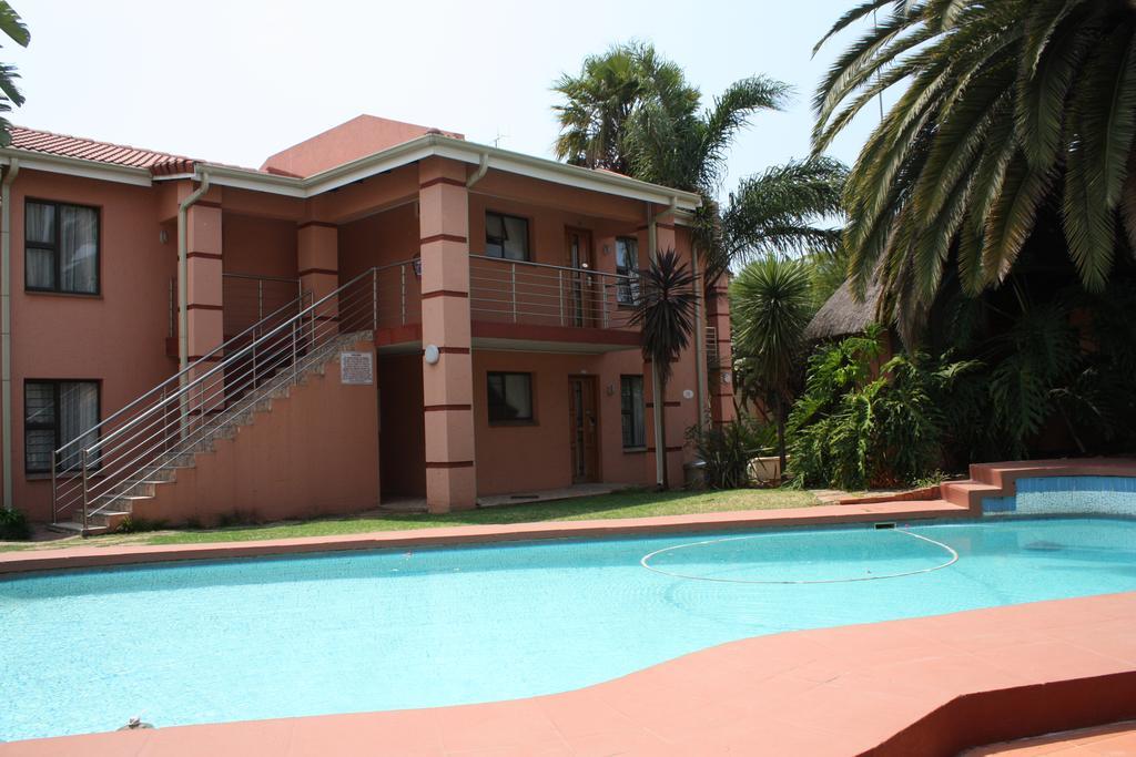 Eagles Nest Lodge Johannesburg Exterior photo