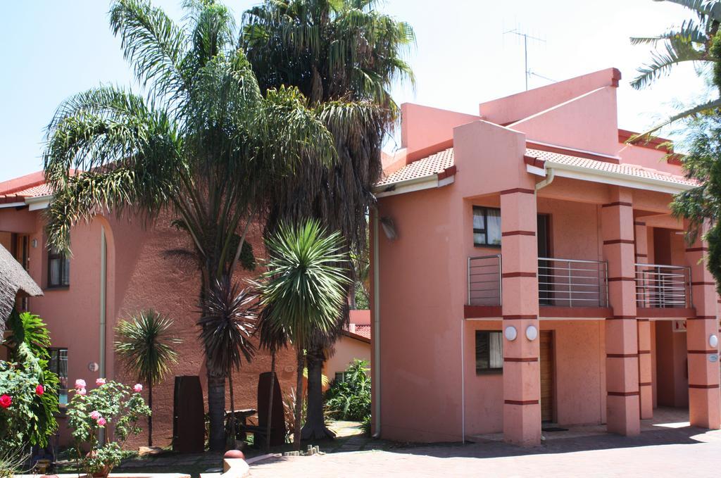 Eagles Nest Lodge Johannesburg Exterior photo